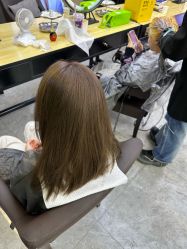 -藤野造型烫发染发