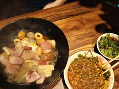 -万记麻辣烫国展总店