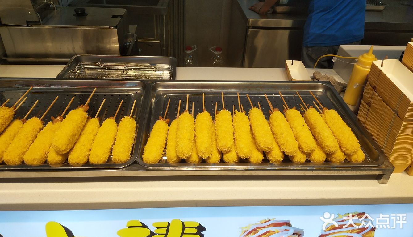 好吃街是我每次来观音桥都会去的地方