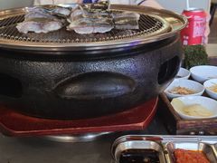 -围炉肉舍•炭烤活鳗•丹东海鲜烤肉(步行街店)