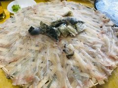 -官塘陈记鱼生·潮汕砂锅粥·牛肉火锅(潮枫路总店)