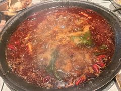 -旧街市鲜货老火锅(大光路店)