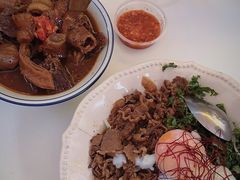 -CowCow其其·牛杂咖啡公司(六运店)