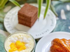 热狗小牛角只卖当日-蒲公英(五里店)