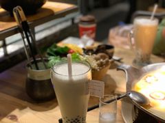 -湊湊火锅·茶憩(杭州湖滨银泰in77店)