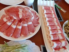-蓝鲸大酒店旋转餐厅