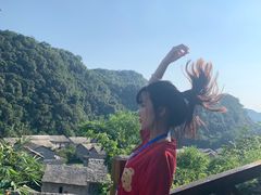 -高荡千年布依古寨旅游景区