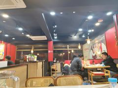 -鲁员外地锅鸡地锅鱼(古墩路店)