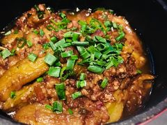 鱼香茄子煲-大理岛·精品云南菜·音乐餐厅