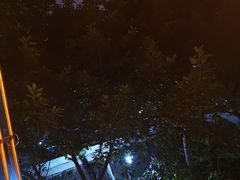 -岗上渣渣老火锅(两路口店)