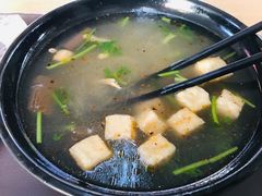 -冯鑫记南京鸭血粉丝汤(南京南站店)