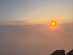 -黄山光明顶山庄