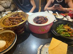 -鲁菜根·泰安菜(万达店)