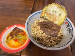 -矮子粉店1985·长沙米粉(湘春路店)