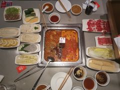 -海底捞火锅(新松江路店)