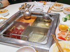 -海底捞火锅(中商百货店)