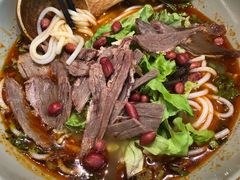 -百春原湖南牛肉粉(百联世纪店)