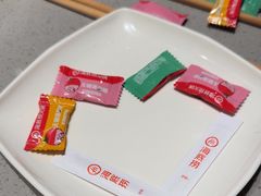 -海底捞火锅(金山百联店)