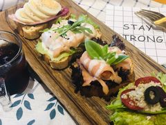 -ZING COFFEE 镜咖啡