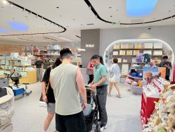点击看大图 -国际蓝孩(万象城店)