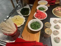 -潮火锅·麻辣牛肉火锅(观音桥方圆·LIVE店)