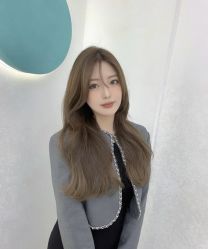 -丝语萱形象