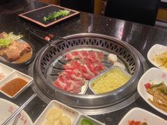 -木槿花韩式炭烤·熟成肉工坊(孙文东路店)