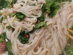 -啊墨江牛烂烀米线