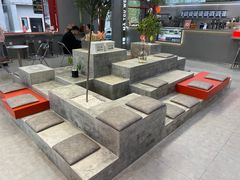 -喧闹·东方大气茶(鹅岭二厂店)