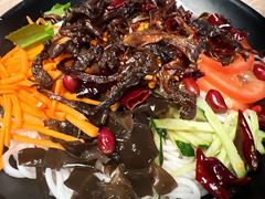 -缘生态云南菜·野生菌庭院餐厅(华侨城店)