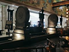 -桂满隴·站立的杭州(无锡八佰伴店)