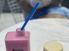 -Blueglass酸奶(华贸购物中心店)