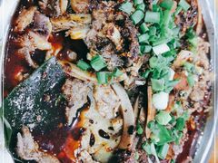 -八一路好吃街(雨田商务大厦店)