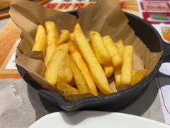 -必胜客(上海新南方商城PH店)