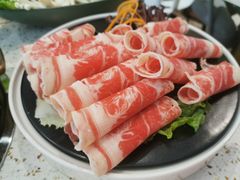 鲜肥牛肉-椰子营·椰子鸡火锅(万象里店)
