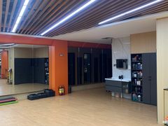 -CXFIT 陈徐健身工作室(凯旋店)
