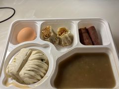 -白金汉爵大酒店-24小时餐厅