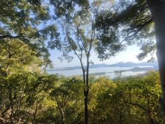 -宝石山