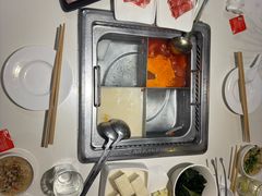 -海底捞火锅(威高广场店)