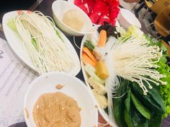-呷哺呷哺 黄金牧场 (欢乐谷店)