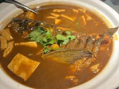 -卢大鲜鱼头捞饭(美利广场店)