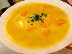-Lanterns Vietnamese Restaurant