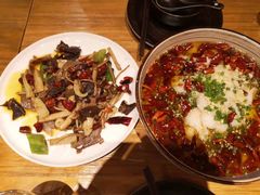 -十三式重庆江湖菜(金茂览秀城店)
