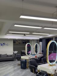 -IU潮牌·SALON