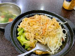 泡菜肉丝锅巴饭-园园锅巴米饭(高新四路店)