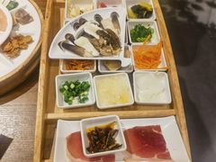 -芸南道·过桥米线(昆明老街旗舰店)