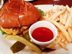 -羽深肉铺 Steak & Wine