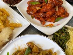 红焖鳕鱼-春花民族美食(佳木斯总店)