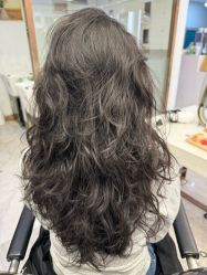 -镁连社·美联社