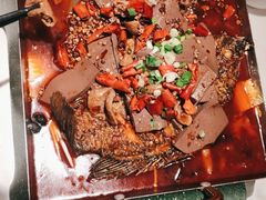 -渝是乎酸菜鱼(龙旗购物中心店)